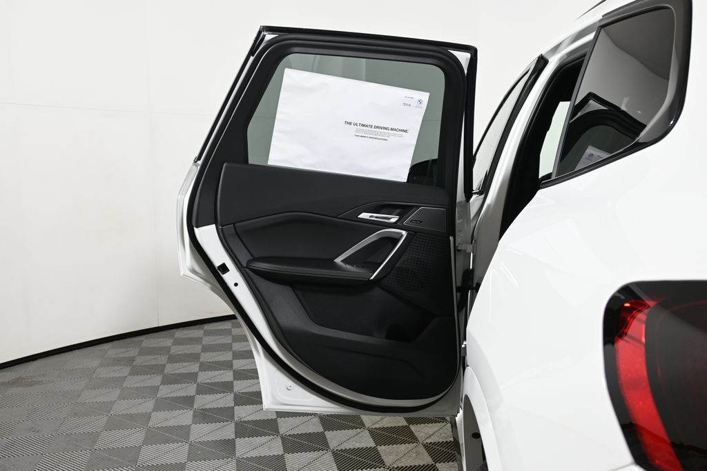 Thumbnail: 2026 BMW X1 - 31