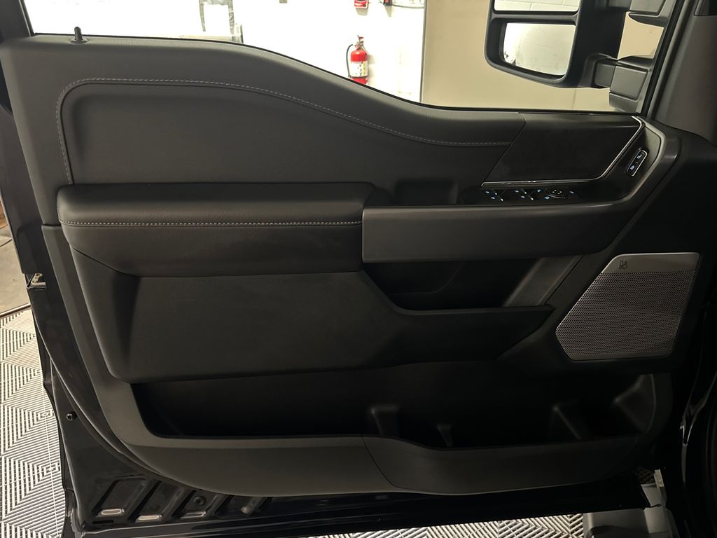 Certified Used 2025 Blue Ford XLT image 16
