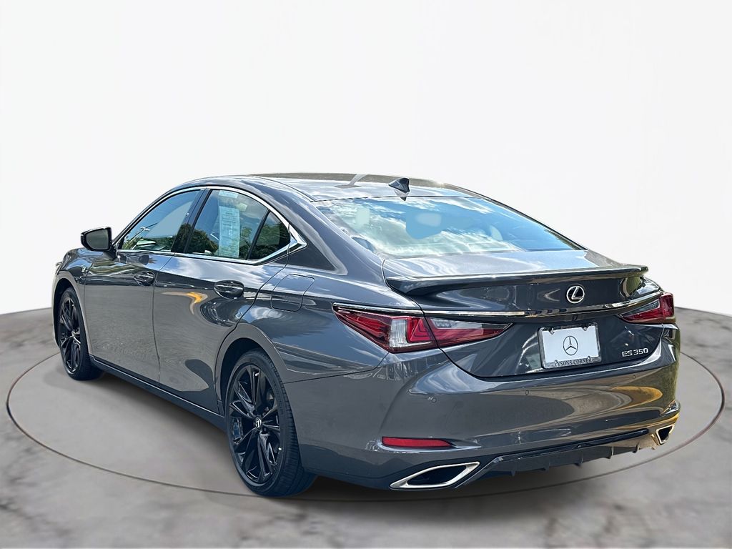 Thumbnail: 2023 Lexus ES - 11