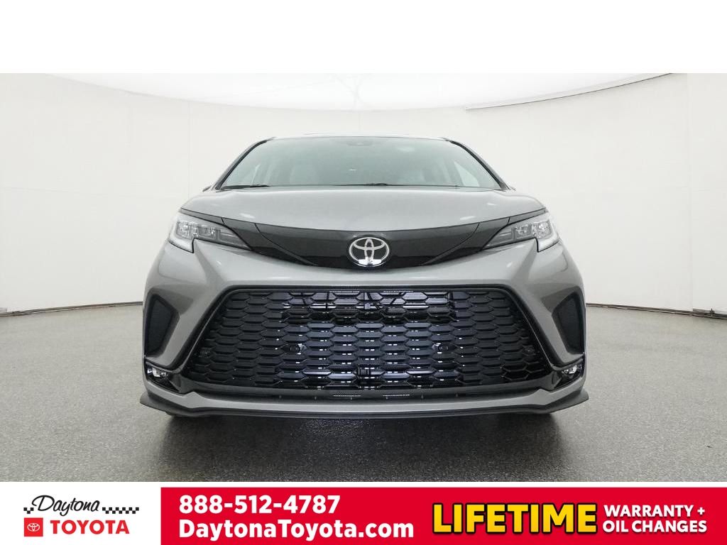 New 2026 Toyota Sienna Van