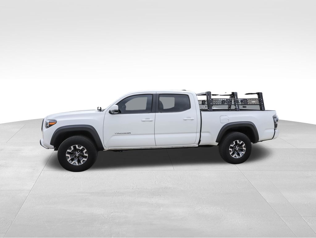 2023 Toyota Tacoma TRD Off-Road 2