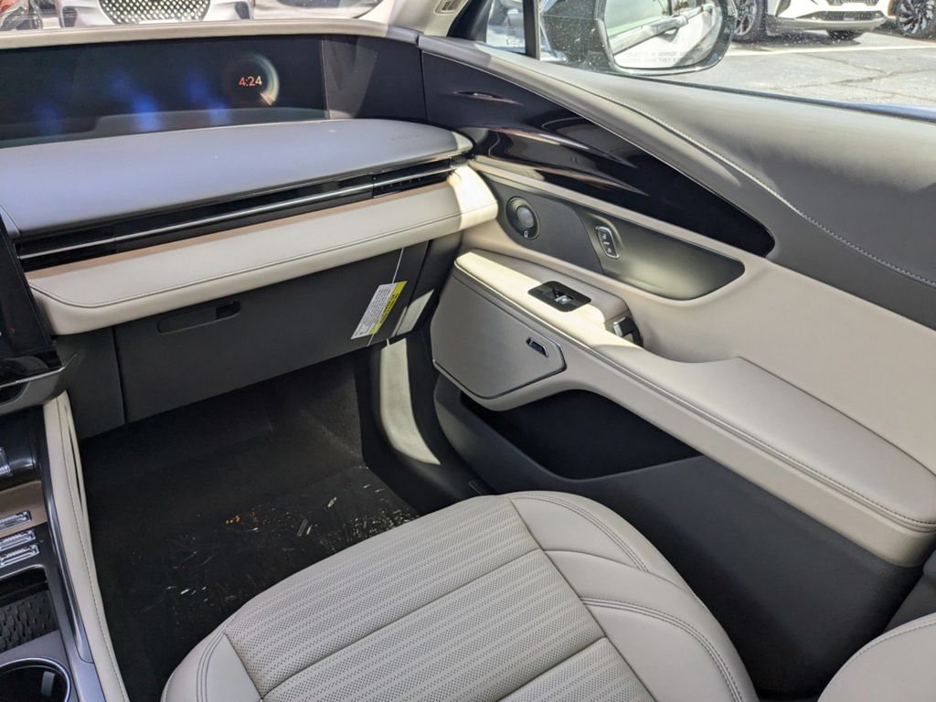 2025 Lincoln Nautilus Hybrid Reserve