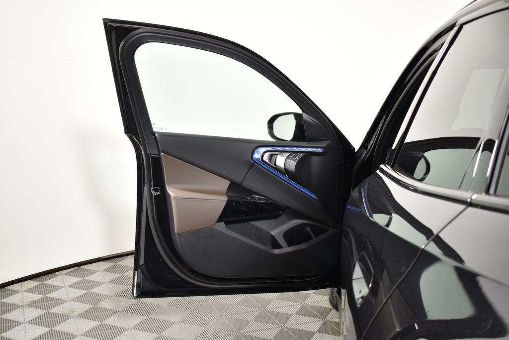 Thumbnail: 2026 BMW X3 - 28