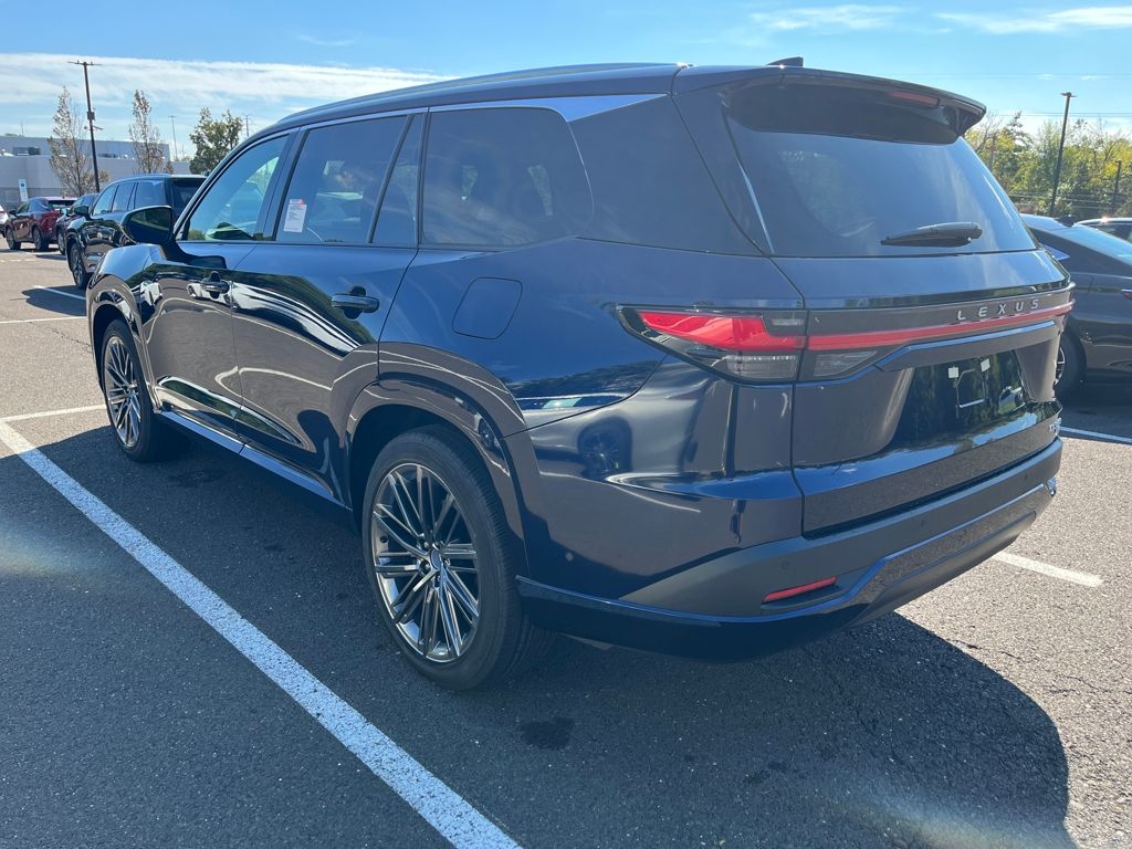 2026 Lexus TX 350 Luxury photo 2