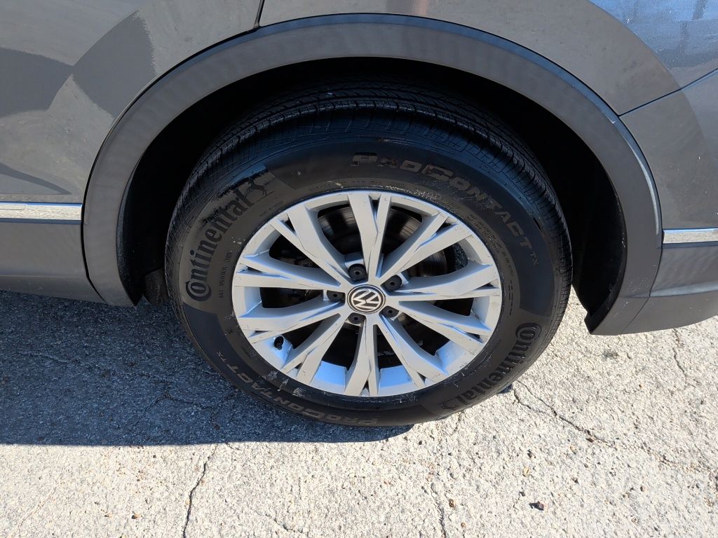 2018 Volkswagen Tiguan 2.0T SE Gray at Wharton Ford