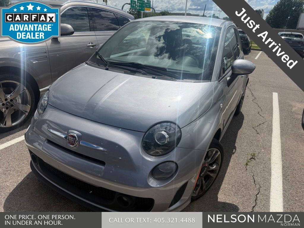 Silver (Billet Clearcoat) 2018 FIAT 500 Pop Hatchback FWD Hatchback Front-Wheel Drive 6-Speed Automatic