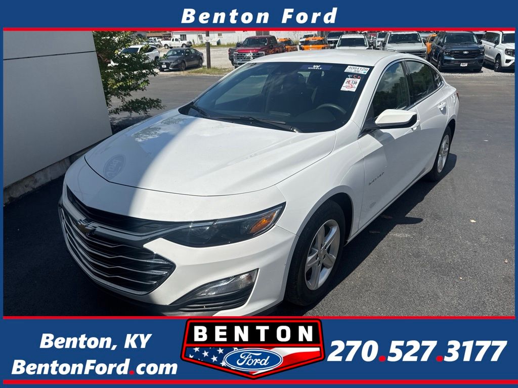 Summit White 2024 Chevrolet Malibu Sedan Front-Wheel Drive Continuously Variable Transmission