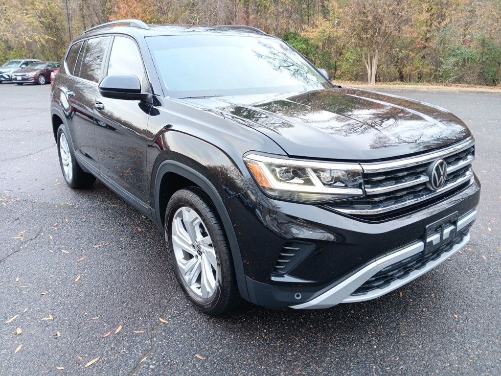 2023 Volkswagen Atlas 3.6L V6 SE w/Technology 7