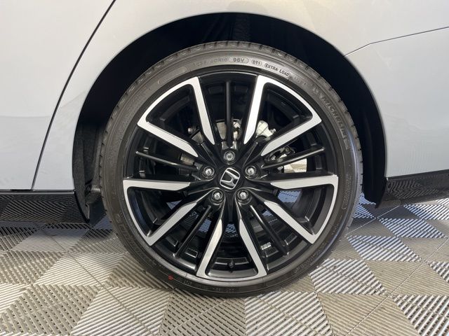 Thumbnail: 2025 Honda Accord - 10