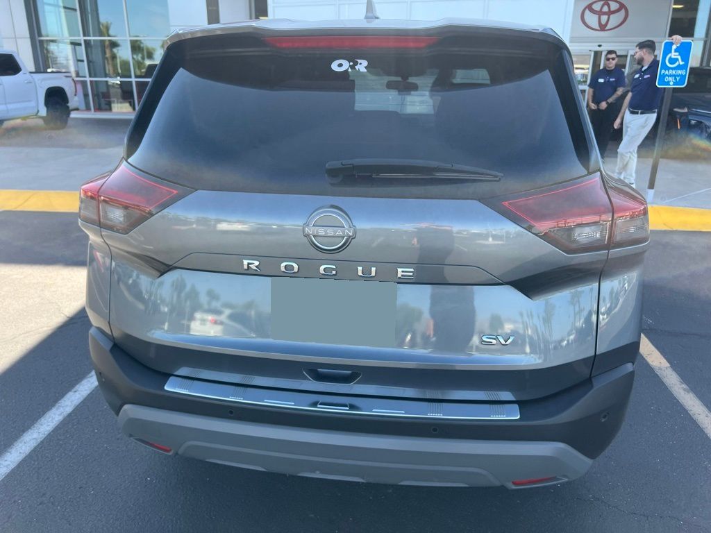 Thumbnail: 2023 Nissan Rogue - 4
