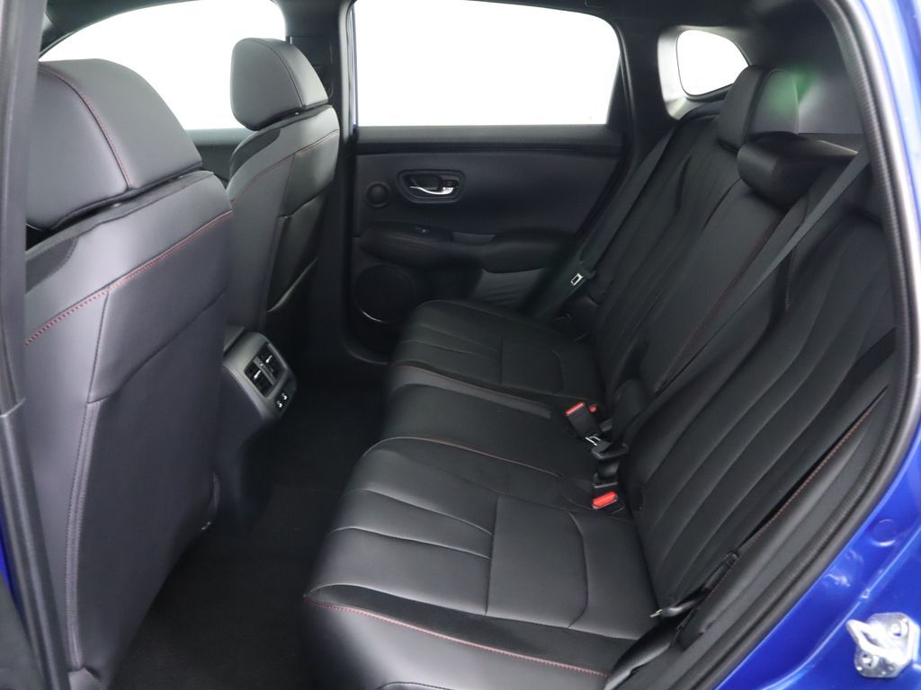 Thumbnail: 2025 Acura ADX - 22