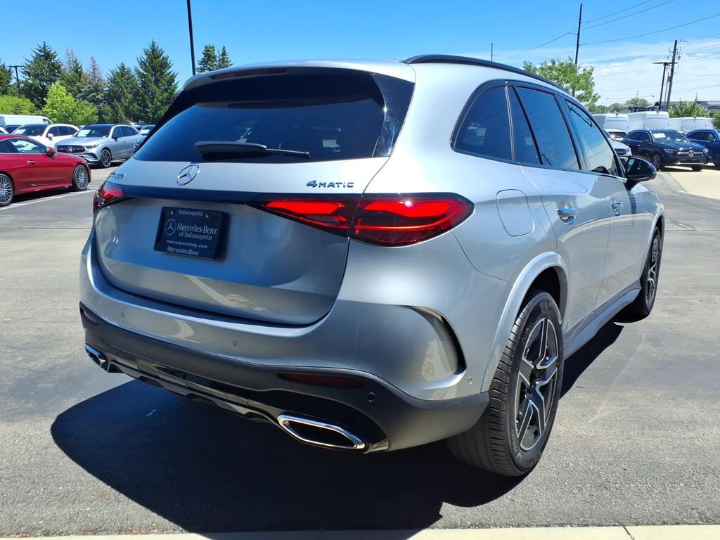 New 2026 Cirrus Silver Metallic Mercedes-Benz GLC 300 image 6