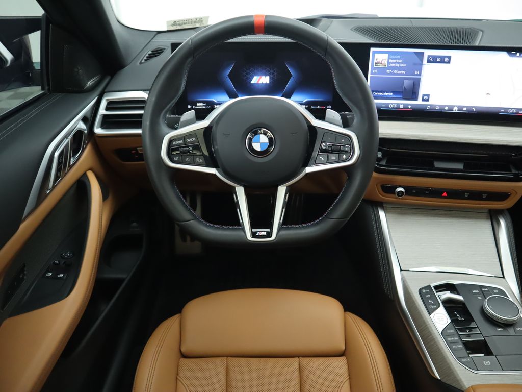 Thumbnail: 2025 BMW 4 Series - 10
