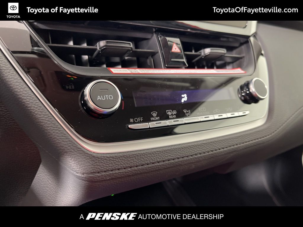 Thumbnail: 2026 Toyota Corolla Cross - 30