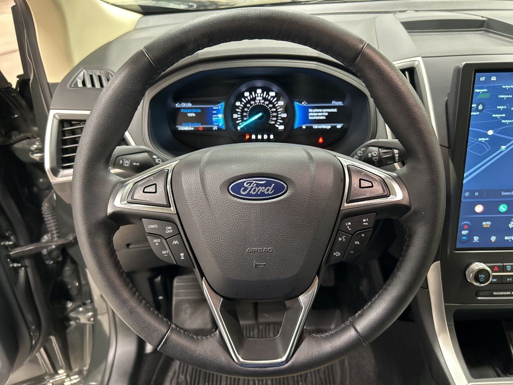 used 2024 Ford Edge car, priced at $29,986