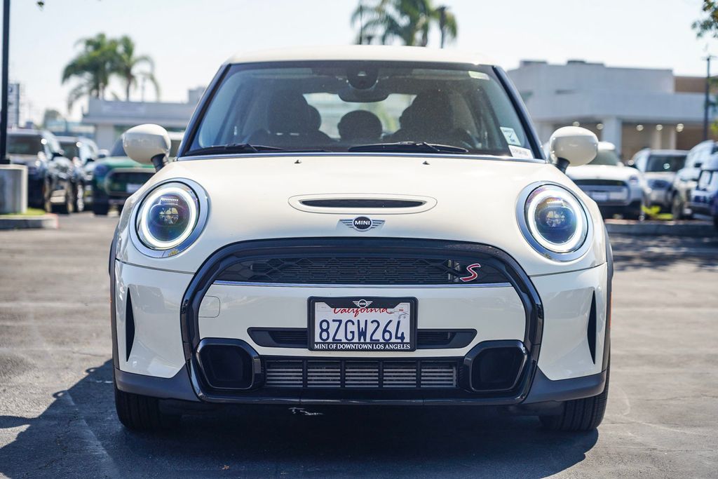 2022 MINI Cooper S Signature 4