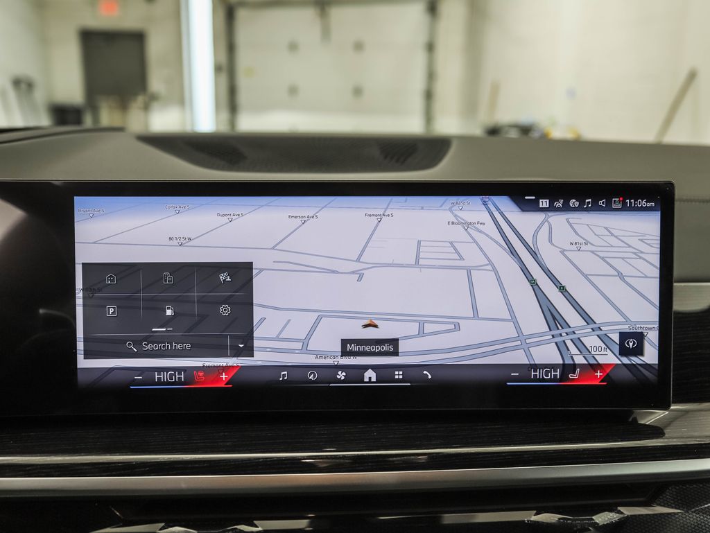 Thumbnail: 2026 BMW X5 - 16