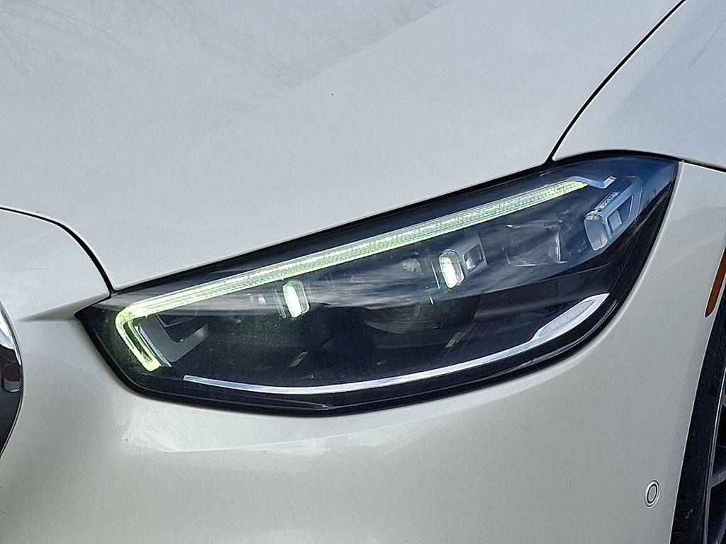 Thumbnail: 2023 Mercedes-Benz S-Class - 9