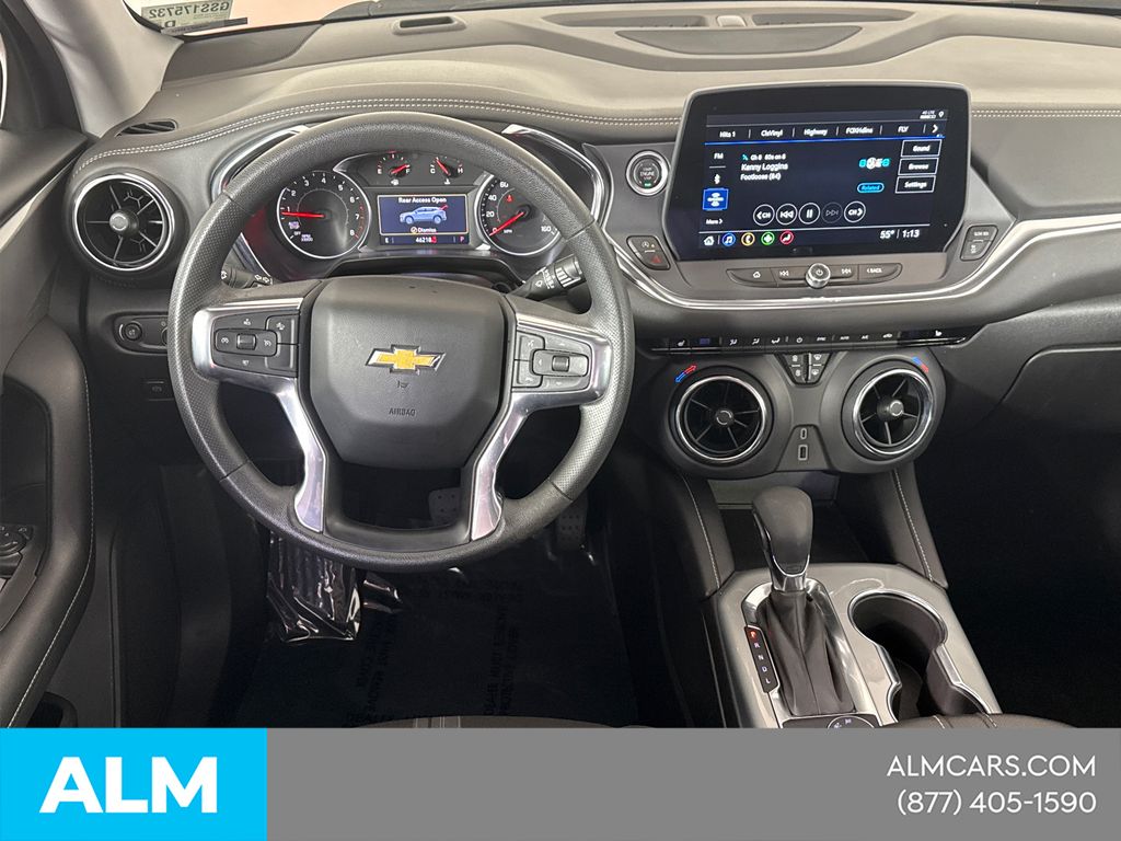 Used 2025 Orange Chevrolet LT image 25