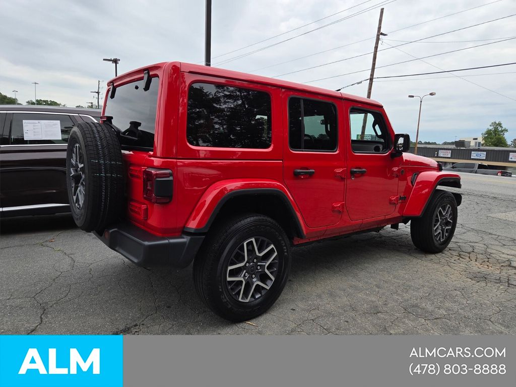 Used 2025 Red Jeep Sahara image 15