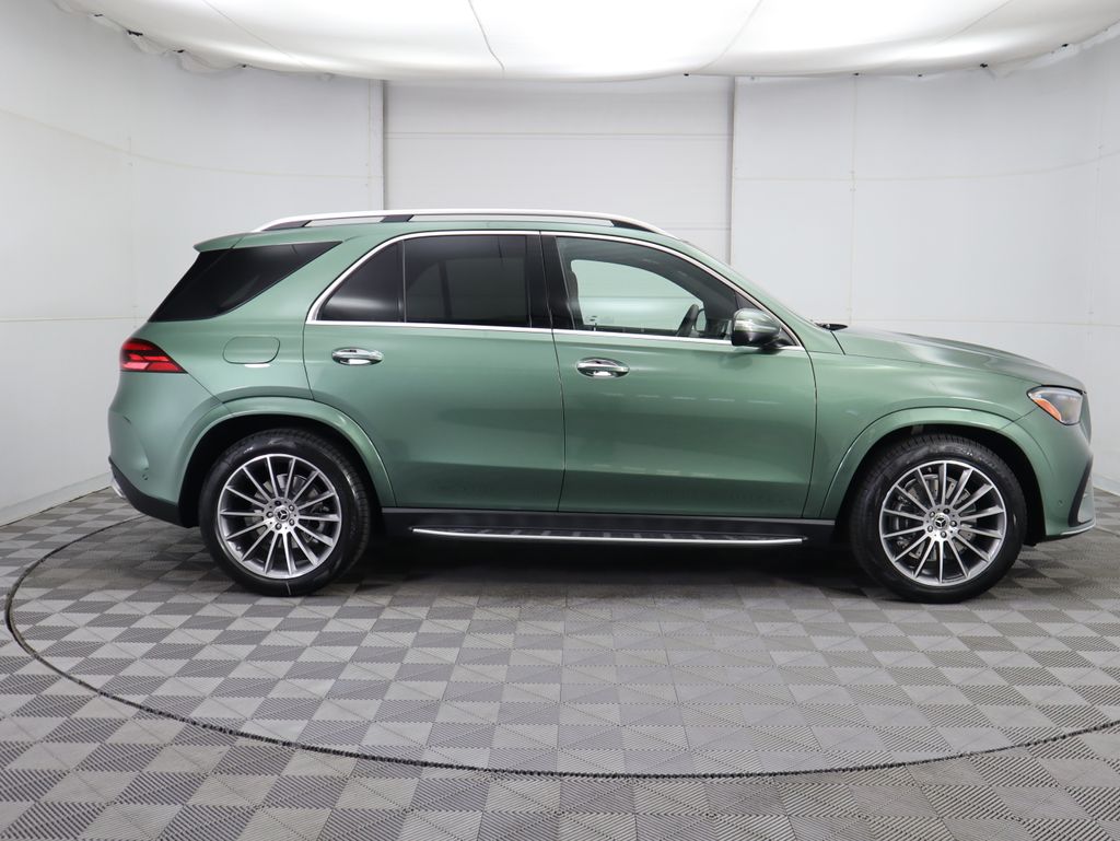 Thumbnail: 2026 Mercedes-Benz GLE - 4