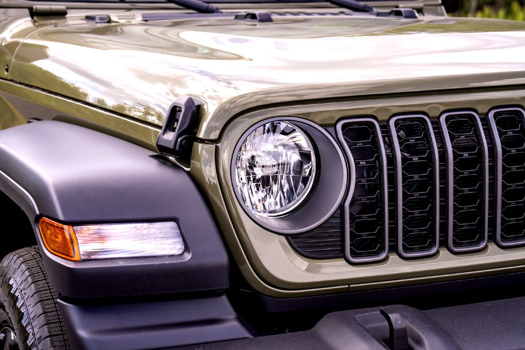 New Car 2025 Jeep Wrangler  Sport For Sale Under $35,000 In Taylor, Texas