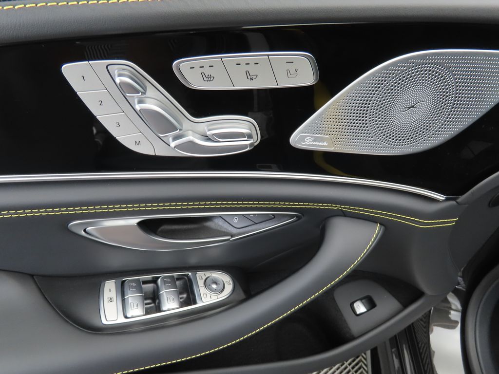 Thumbnail: 2026 Mercedes-Benz AMG GT - 23