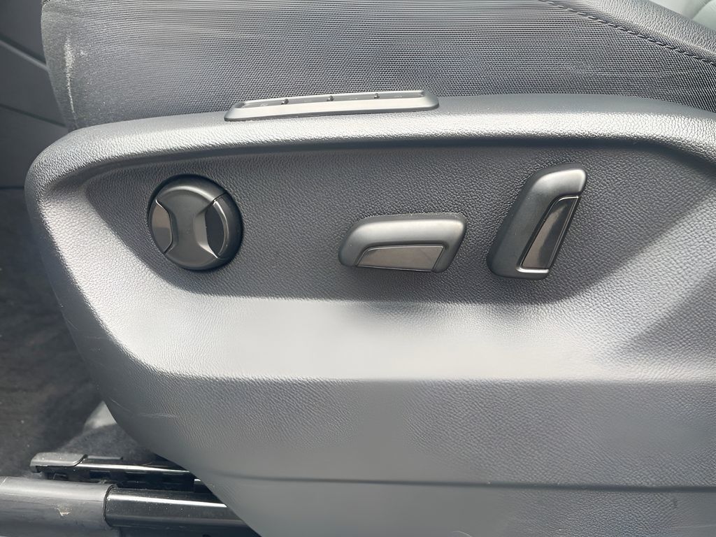 Used 2019 Volkswagen Tiguan SUV