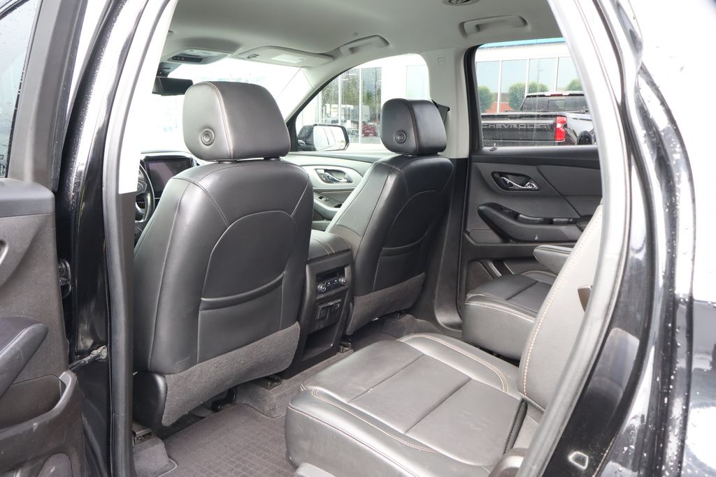 2019 Chevrolet Traverse RS 32