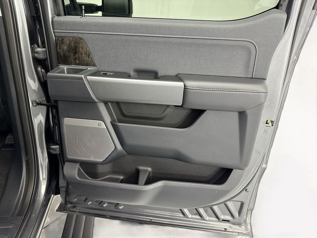 Thumbnail: 2026 Ford Econoline - 26