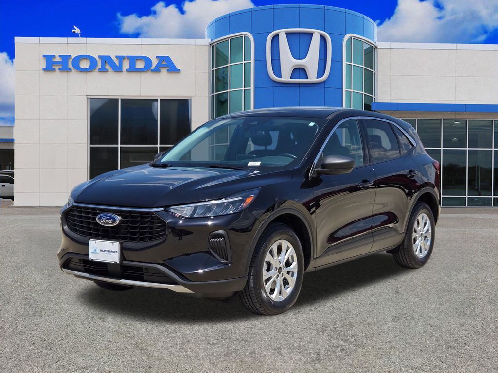 Used 2024 Ford Escape SUV
