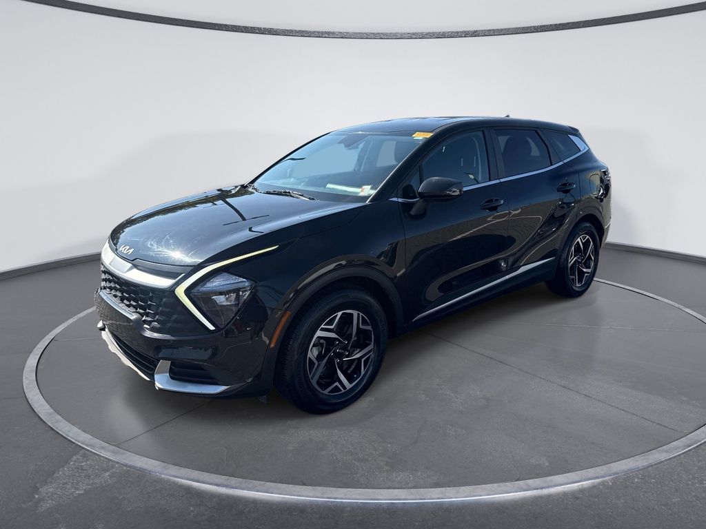 Used 2023 Black Kia LX image 3