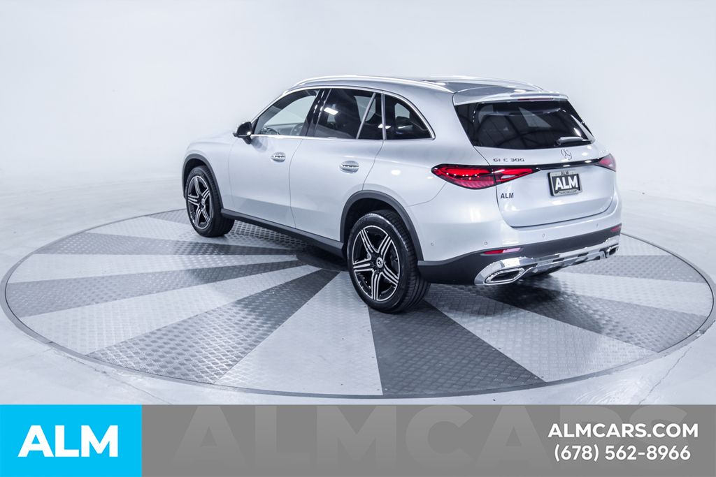 Used 2026 Silver Mercedes-Benz GLC 300 image 7