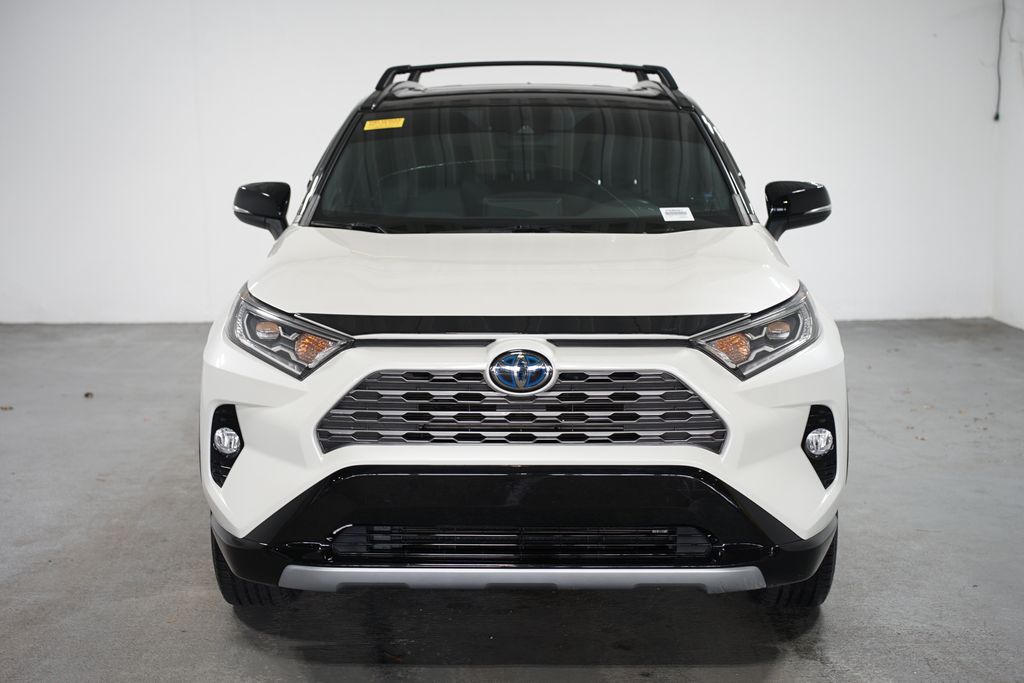 2020 Toyota RAV4 XSE 2