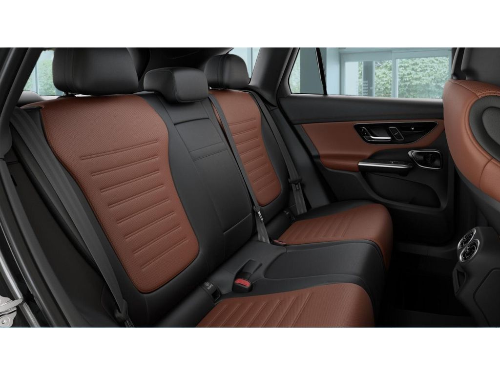 Thumbnail: 2026 Mercedes-Benz GLC - 5