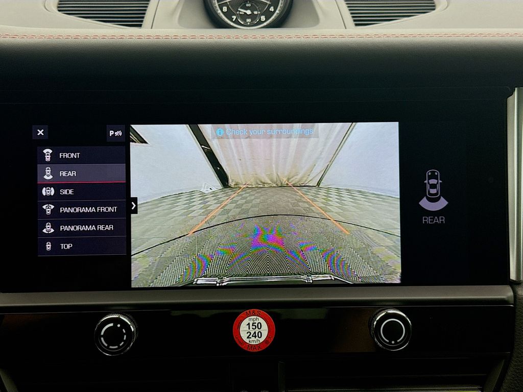 Thumbnail: 2024 Porsche Macan - 27