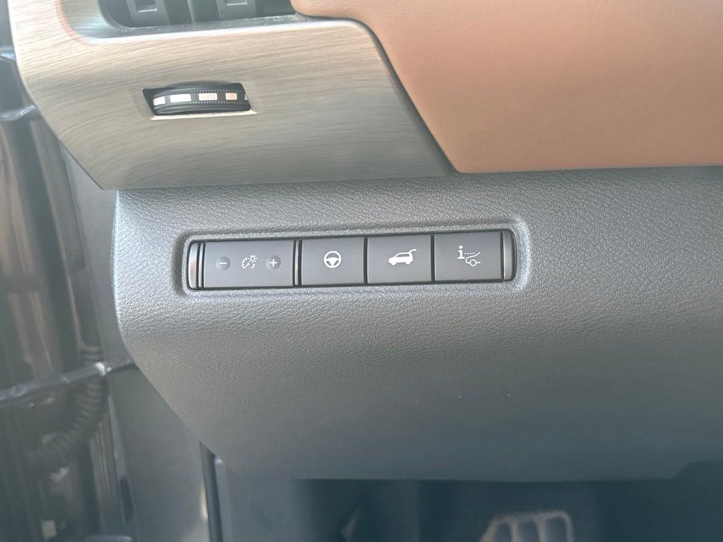 Used 2023 Nissan Pathfinder SUV