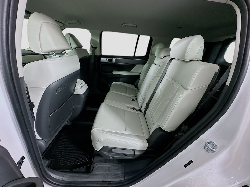 Thumbnail: 2026 Hyundai Santa Fe - 16