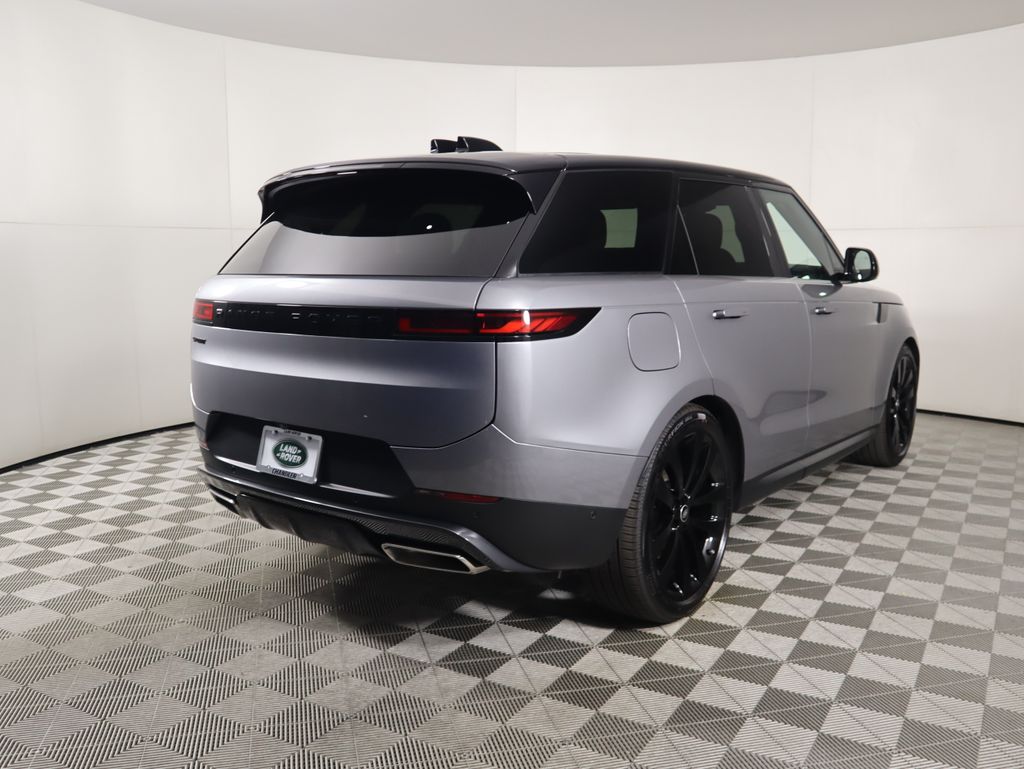 2025 Land Rover Range Rover Sport SE 5