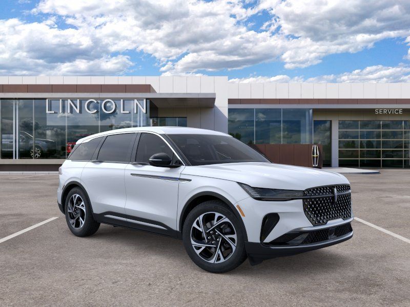 Thumbnail: 2026 Lincoln Nautilus - 7