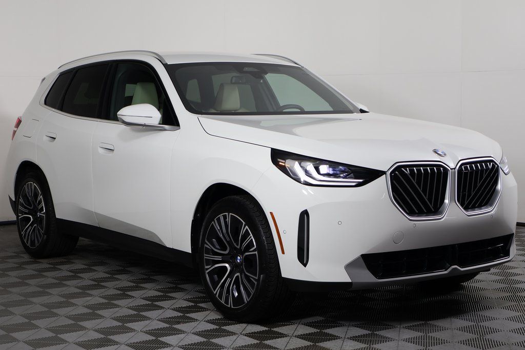 Thumbnail: 2026 BMW X3 - 3