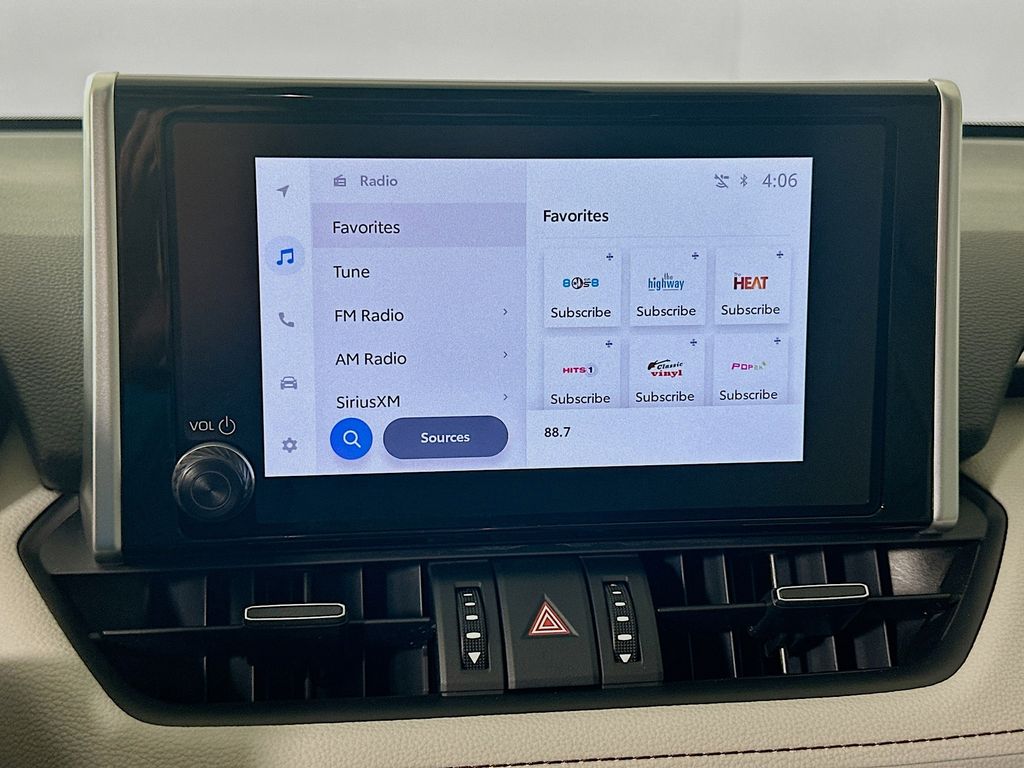 Thumbnail: 2025 Toyota RAV4 - 15