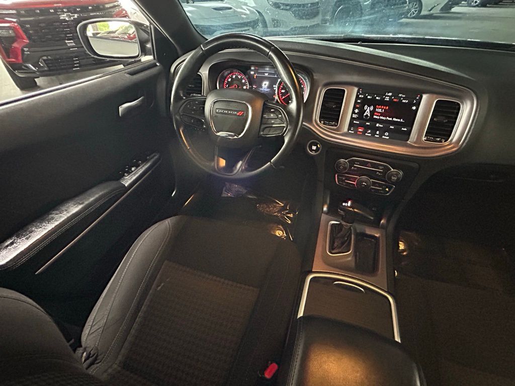 Used 2023 Destroyer Gray Clearcoat Dodge SXT image 7