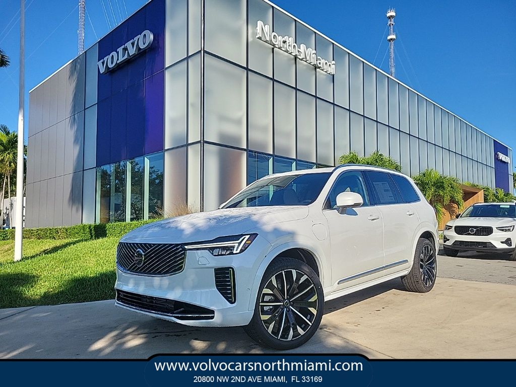 2026 Volvo XC90 Plug-In Hybrid T8 Plus