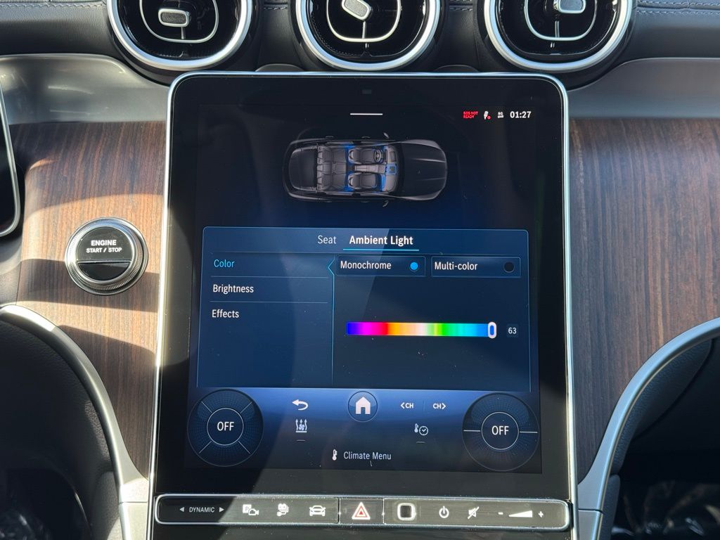 2025 Mercedes-Benz GLC GLC 350e photo