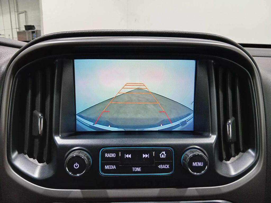 2017 GMC Canyon SLE