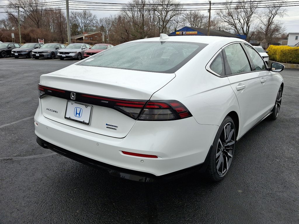 2025 Honda Accord Touring 4