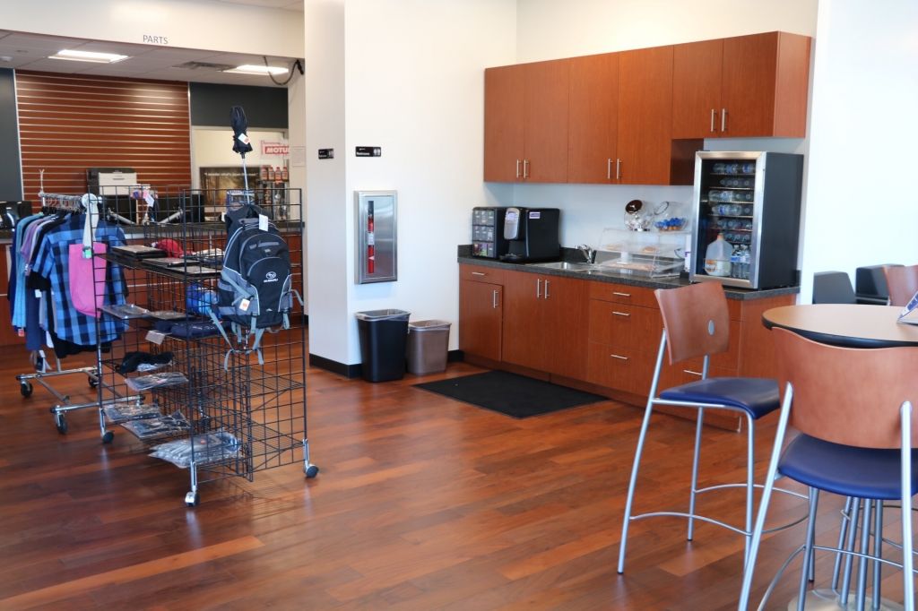 Used 2018 Blue Honda EX image 17