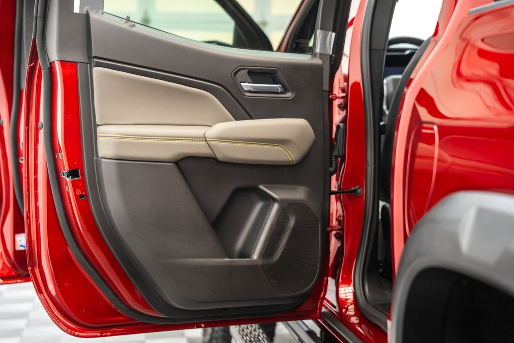 ChevroletColorado42