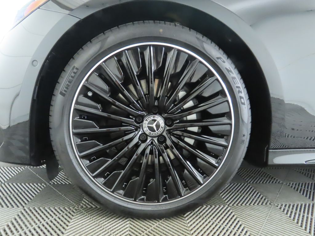 Thumbnail: 2026 Mercedes-Benz E-Class - 32